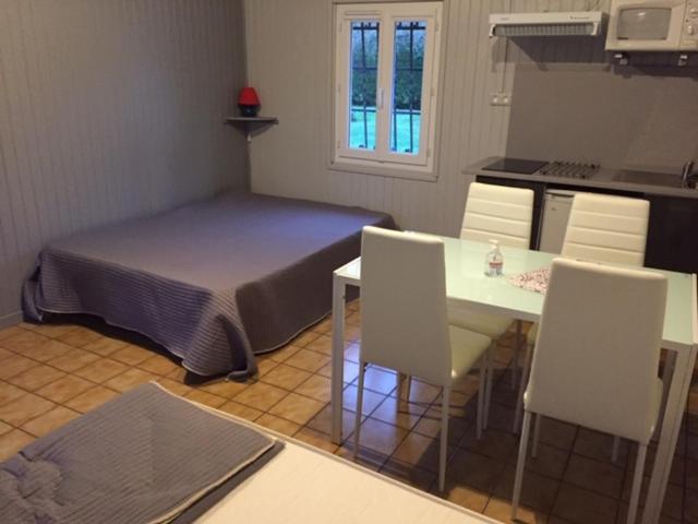 Ferme De Cartignac Bed & Breakfast Уртен Екстериор снимка